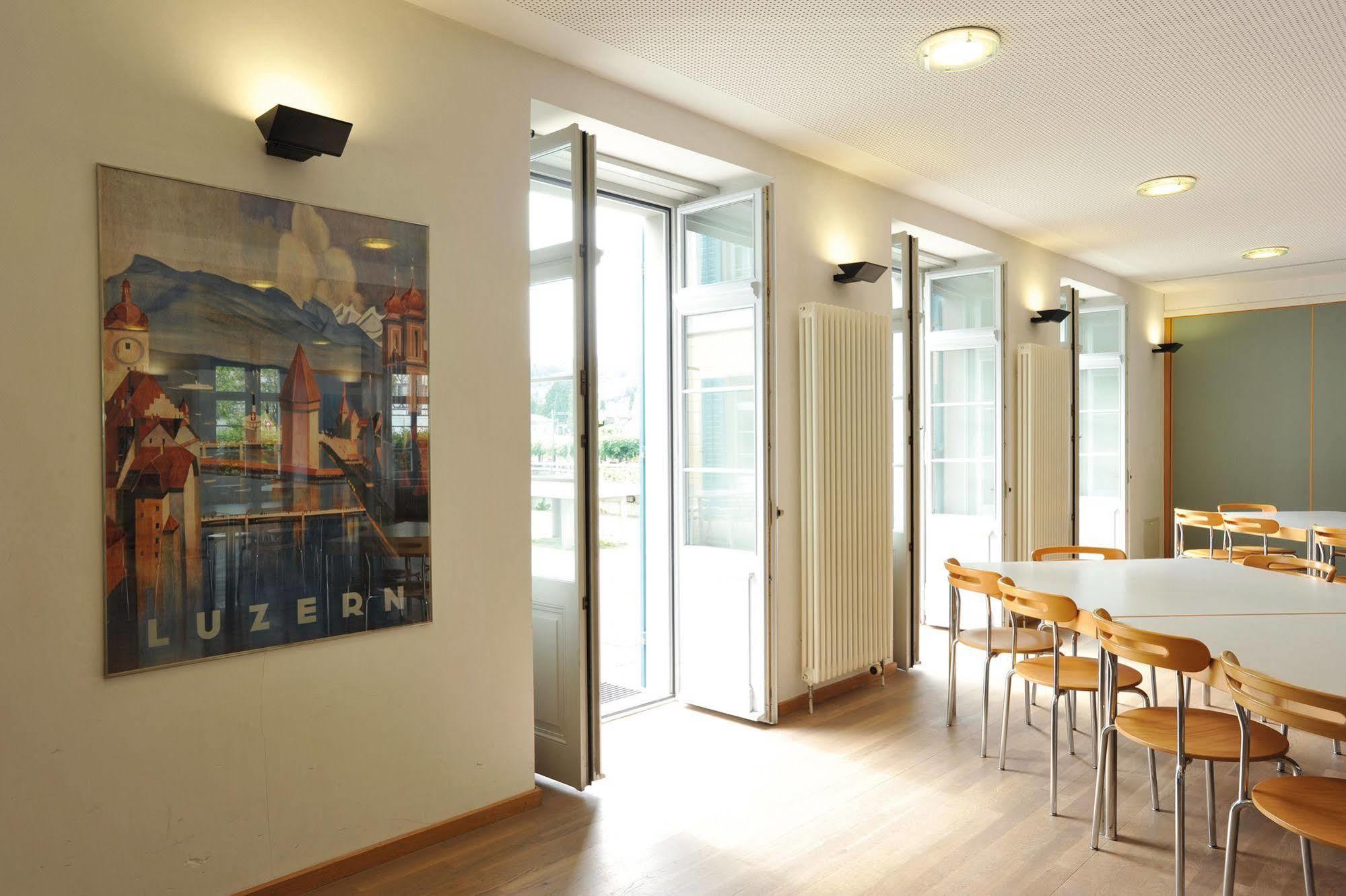 Richterswil Youth Hostel Экстерьер фото