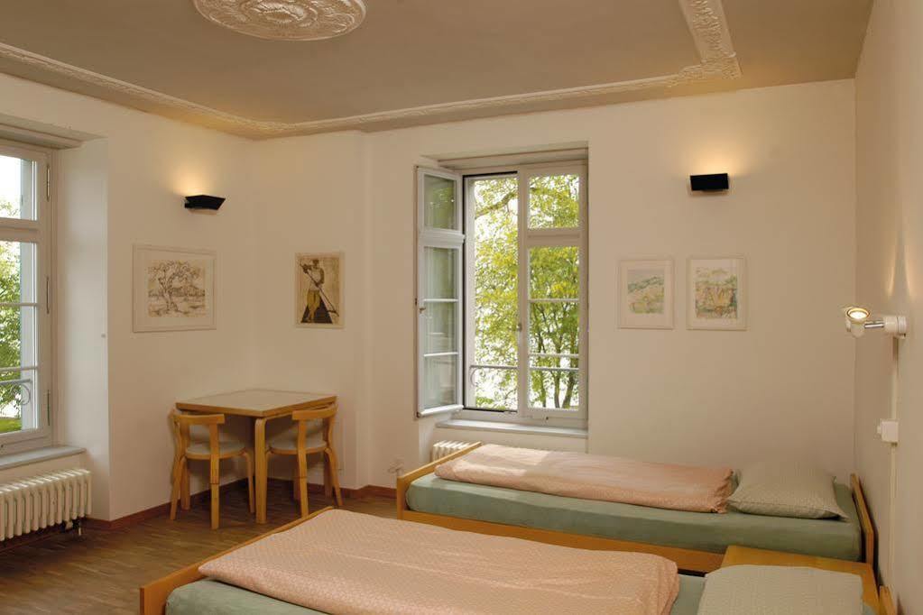 Richterswil Youth Hostel Экстерьер фото